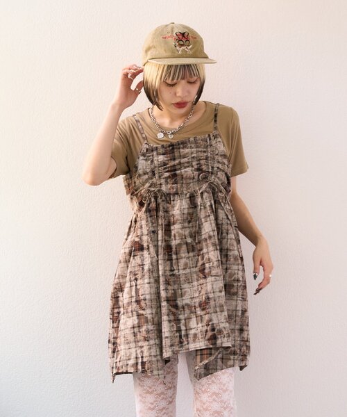 w closet（ダブルクローゼット）の「【25AW】クラッシュチェックキャミワンピ（シャツ/ブラウス・レディース・レッド/ブラック/ブルー・FREE）」の11枚目の写真