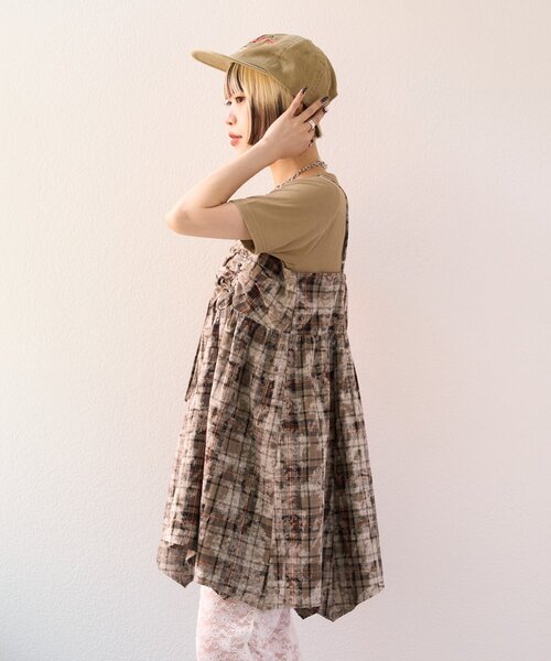 w closet（ダブルクローゼット）の「【25AW】クラッシュチェックキャミワンピ（シャツ/ブラウス・レディース・レッド/ブラック/ブルー・FREE）」の14枚目の写真
