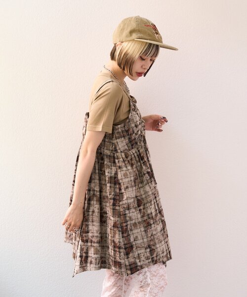 w closet（ダブルクローゼット）の「【25AW】クラッシュチェックキャミワンピ（シャツ/ブラウス・レディース・レッド/ブラック/ブルー・FREE）」の16枚目の写真
