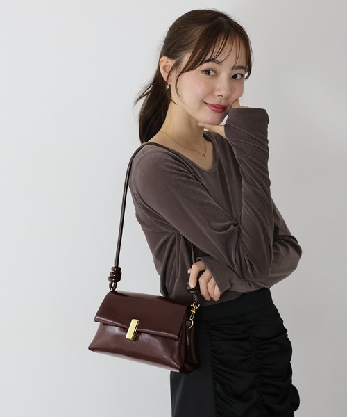 BLUEEAST（ブルーイースト）の「スクエアミニバッグ（ショルダーバッグ・レディース・ブラウン/モカ/ブラック・FREE）」の3枚目の写真