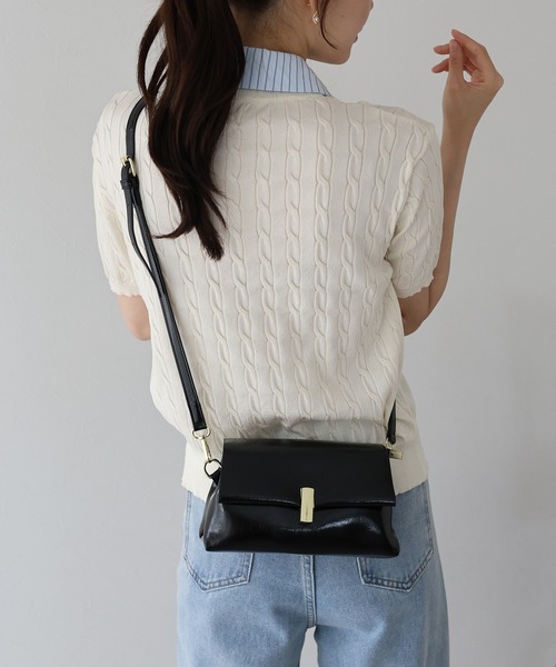 BLUEEAST（ブルーイースト）の「スクエアミニバッグ（ショルダーバッグ・レディース・ブラウン/モカ/ブラック・FREE）」の2枚目の写真