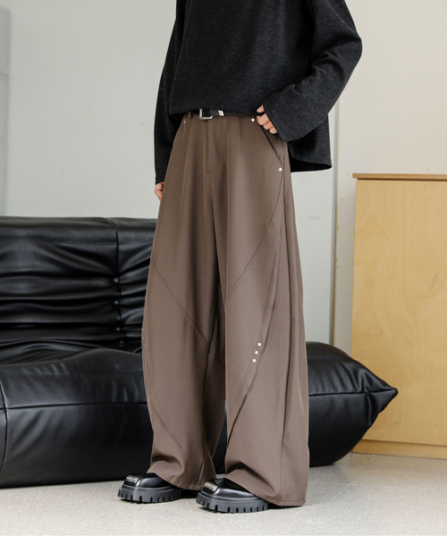 neos(ネオス)の「【neos】ルーズシルエット ワンポイント 立体 カーブ バルーン ワイド スラックス(スラックス・メンズ・ブラック/ブラウン・MEDIUM/LARGE/X-LARGE)」の15枚目の写真
