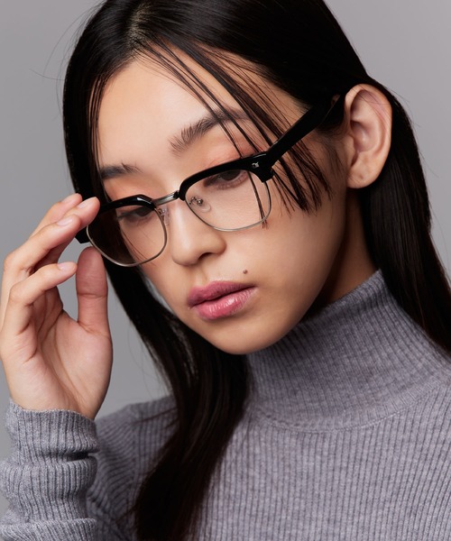 Narcissus（ナルシス）の「【ユニセックスデザイン】 ハーフリムメガネ　クリアレンズ（メガネ・レディース・ブラック/クリア・FREE）」の9枚目の写真