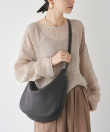russet｜ラシットのショルダーバッグ（ブラック/黒色系・レザー