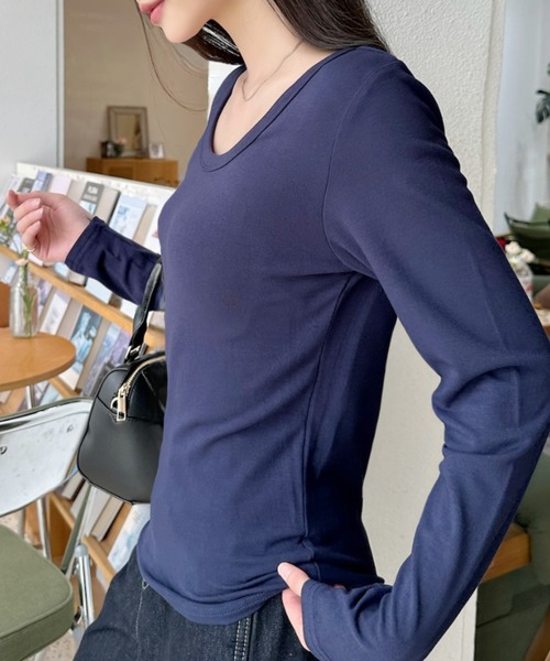 Eclat one(エクラワン)の「【Eclat one】ベーシック ディープネック ロングTシャツ(Tシャツ/カットソー・レディース・ネイビー/ホワイト/ブラック/グレー・FREE)」の20枚目の写真