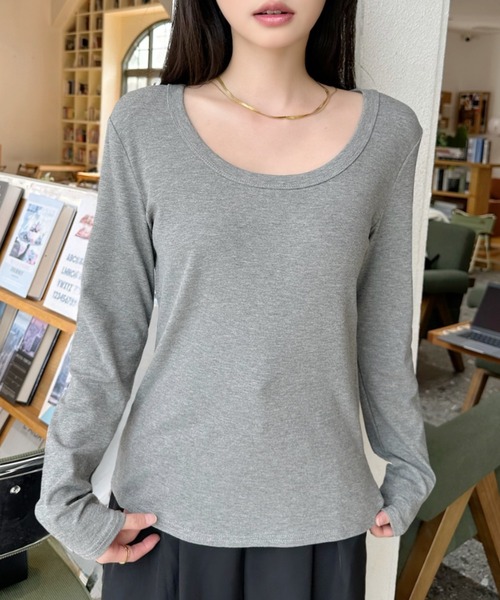 Eclat one(エクラワン)の「【Eclat one】ベーシック ディープネック ロングTシャツ(Tシャツ/カットソー・レディース・ネイビー/ホワイト/ブラック/グレー・FREE)」の15枚目の写真