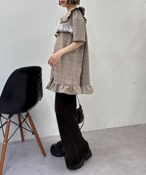 w closet（ダブルクローゼット）の「【25AW/低身長・高身長サイズ/４色展開】裾フリルベロアパンツ（その他パンツ・レディース・ブラック/ブラウン/ベージュ/オレンジ・SMALL/MEDIUM）」の20枚目の写真