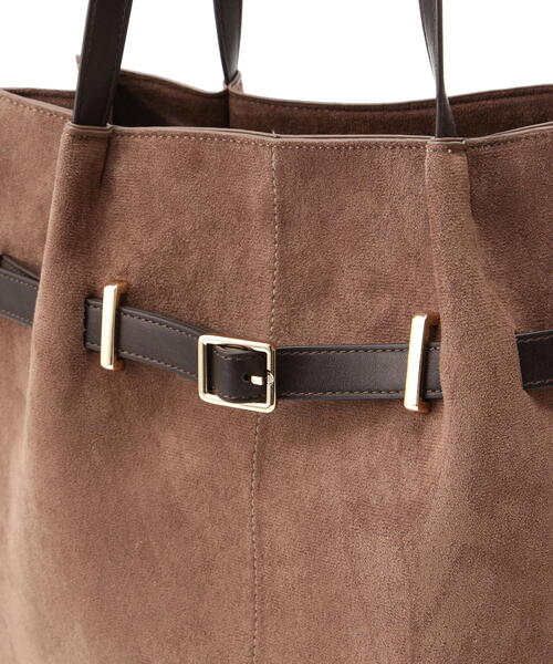 NATURAL BEAUTY BASIC(ナチュラルビューティーベーシック)の「◇スウェードタックベルトトートバッグ(トートバッグ・レディース・ブラウン/マスタード/オフホワイト・フリ-)」の10枚目の写真
