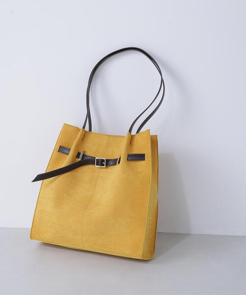 NATURAL BEAUTY BASIC（ナチュラルビューティーベーシック）の「◇スウェードタックベルトトートバッグ（トートバッグ・レディース・ブラウン/マスタード/オフホワイト・ﾌﾘ-）」の3枚目の写真