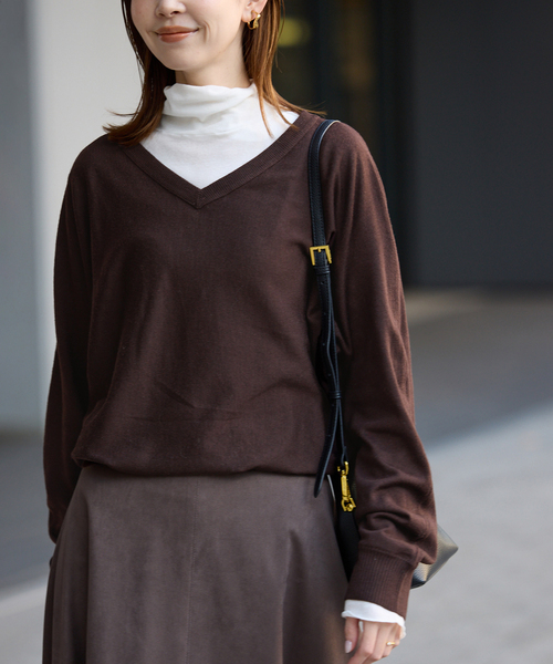 ウォッシャブルドルマンVネックプルオーバー（ニット/セーター