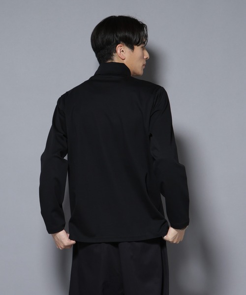 NANO universe（ナノユニバース）の「ジャケT(R) プレミアム タートルネック 長袖（Tシャツ/カットソー・メンズ・ブラック/ブルーグレー/ホワイト・S/M/L）」の7枚目の写真