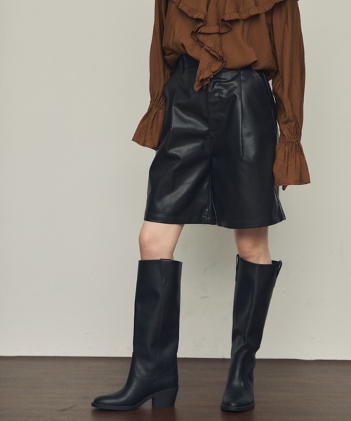 Trish（トリッシュ）の「フェイクレザーハーフパンツ（その他パンツ・レディース・ブラック/ブラウン・MEDIUM）」の16枚目の写真