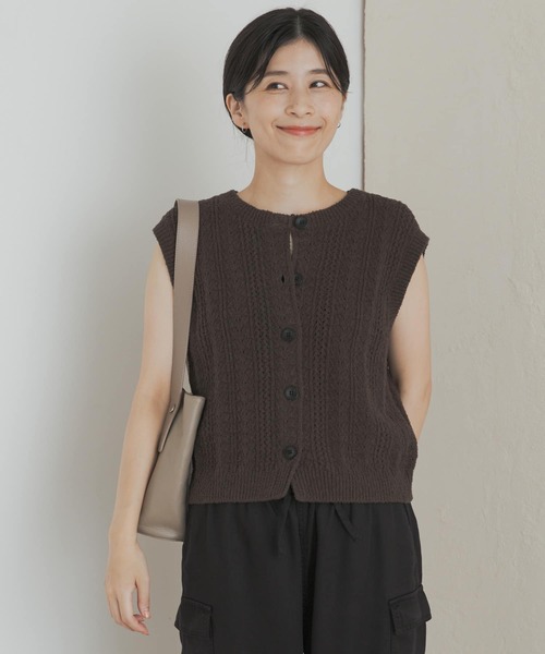 URBAN RESEARCH DOORS(アーバンリサーチドアーズ)の「ミニブークレニットベスト(ベスト・レディース・オフホワイト/ブラウン系その他・MEDIUM)」の13枚目の写真