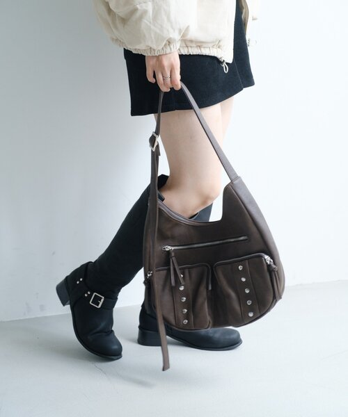 Kastane（カスタネ）の「*【500mlペットボトル収納可/2WAY】スタッズミドルBAG（トートバッグ・レディース・ブラウン/カーキ/アイボリー・FREE）」の8枚目の写真