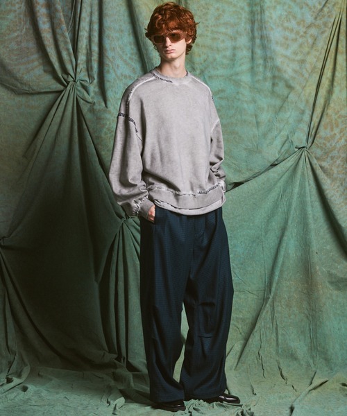 MAISON SPECIAL(メゾンスペシャル)の「《UNISEX》Heavy-Weight Sweat Embroidery Damage Over-Dye Crew Neck Pullover/ヘビーウェイトエンブロイダリーダメージオーバーダイクルーネックプルオーバー【MAISON SPECIAL/メゾンスペシャル】(スウェット・メンズ・ブラック/グレイッシュベージュ/ピンク/パープル/ライトグリーン/カーキ/サックスブルー・0/1/2)」の20枚目の写真