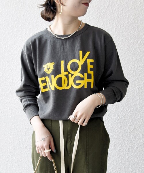 MIXTA（ミクスタ）の「Mixta:〈洗濯機可能〉ラグラン ロゴ クルーネック プルオーバー（スウェット・レディース・ライトブルー/ブラック/ネイビー/ナチュラル・ONE SIZE）」の7枚目の写真