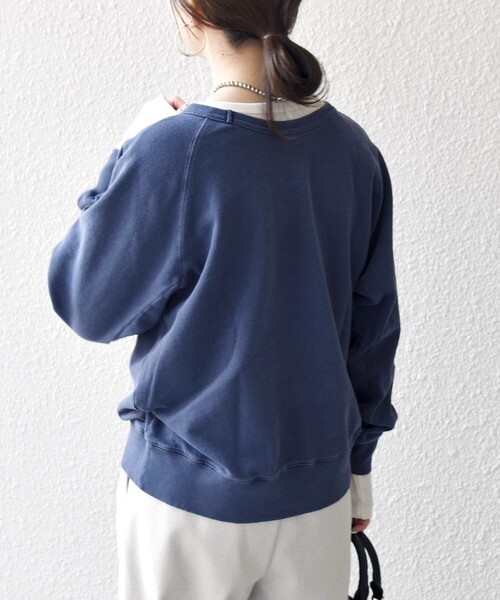 MIXTA（ミクスタ）の「Mixta:〈洗濯機可能〉ラグラン ロゴ クルーネック プルオーバー（スウェット・レディース・ライトブルー/ブラック/ネイビー/ナチュラル・ONE SIZE）」の20枚目の写真