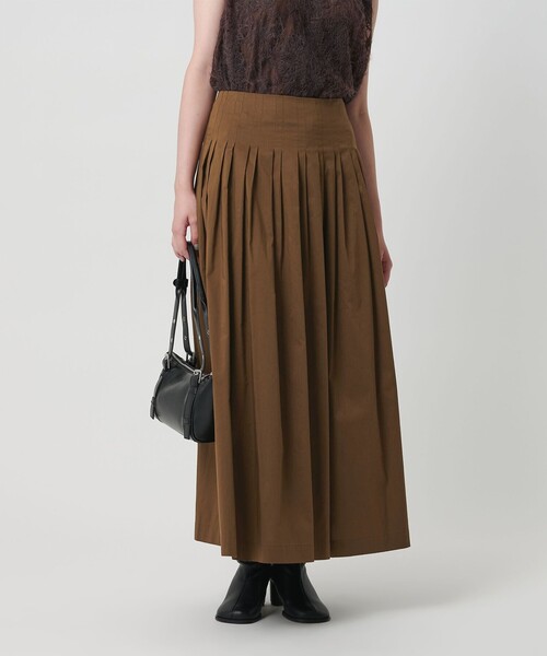 BEAUTY&YOUTH UNITED ARROWS(ビューティーアンドユースユナイテッドアローズ)の「ポリエステルコットン タックフレアスカート(スカート・レディース・ダークグレー/ブラック/ダークブラウン・M/S)」の4枚目の写真