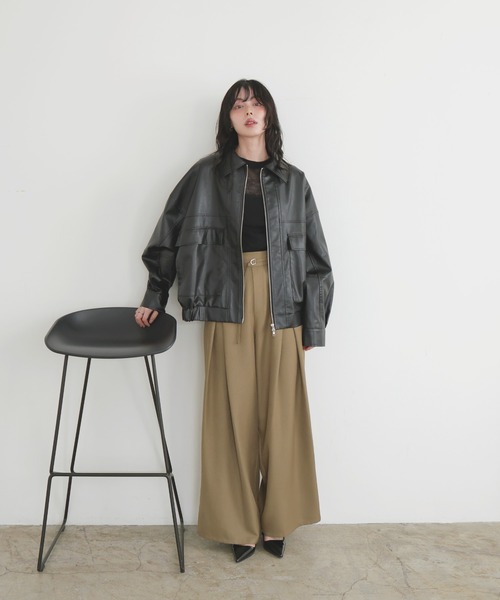 LIAN（リアン）の「ベルトデザインラップタックパンツ（スラックス・レディース・ブラック/ベージュ/チャコールグレー/ブラウン・FREE）」の8枚目の写真