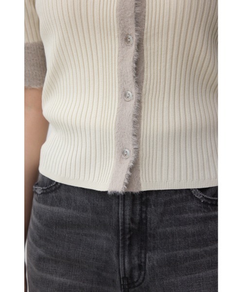 AZUL by moussy(アズールバイマウジー)の「シャギーコンビポロニットトップス(ニット/セーター・レディース・ダークグリーン/アイボリー/ブラック・FREE)」の13枚目の写真