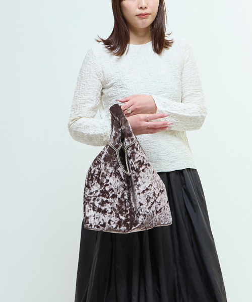 CONVERSE TOKYO(コンバーストウキョウ)の「JACQUARD PEPLUM BLOUSE(Tシャツ/カットソー・レディース・ブラック/イエロー/ホワイト・FREE)」の5枚目の写真