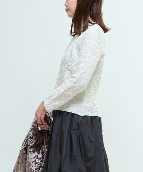 CONVERSE TOKYO(コンバーストウキョウ)の「JACQUARD PEPLUM BLOUSE(Tシャツ/カットソー・レディース・ブラック/イエロー/ホワイト・FREE)」の6枚目の写真