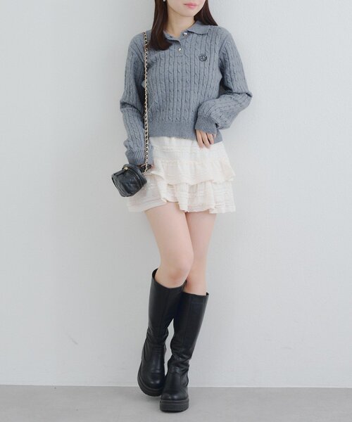 Another Branch olive des olive(アナザーブランチオリーブデオリーブ)の「ワンポイント刺繍ポロニット(ニット/セーター・レディース・グレー/ボルドー/ネイビー/アイボリー・FREE)」の5枚目の写真