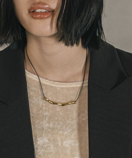 LEPSIM（レプシィム）の「《オフィスライン》コードアソートチョーカー　592450（ネックレス・レディース・シルバー/シルバー系その他/ゴールド系その他/ゴールド・ONE SIZE）」の3枚目の写真