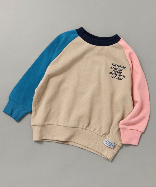 BREEZE(ブリーズ)の「【WEB限定/ジュニア対応】ラグランワンポイントトレーナー(スウェット・キッズ・グリーン/ネイビー/グレー/ブラック/チャコール/ベージュ・140/150/160/110/90/100/120/130)」の4枚目の写真