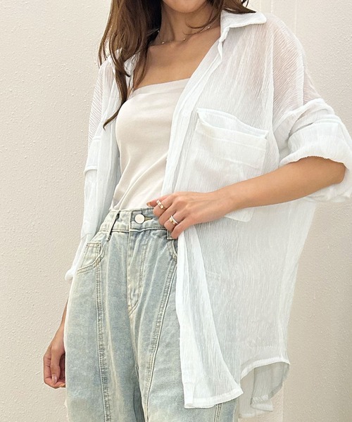 Ampirula(アンピルーラ)の「ラメ シアーシャツ ブラウス 長袖 オーバーサイズ ロング(シャツ/ブラウス・レディース・ブラック/ホワイト・FREE)」の6枚目の写真