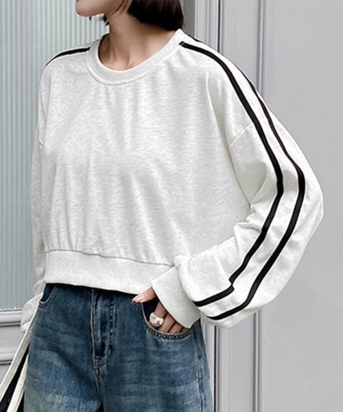 Miniministore(ミニミニストア)の「サイドライン スウェットシャツショート丈(スウェット・レディース・ブラック/ライトグレー/ダークグレー/ネイビー・FREE)」の2枚目の写真