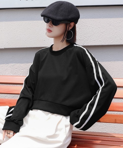 Miniministore(ミニミニストア)の「サイドライン スウェットシャツショート丈(スウェット・レディース・ブラック/ライトグレー/ダークグレー/ネイビー・FREE)」の10枚目の写真