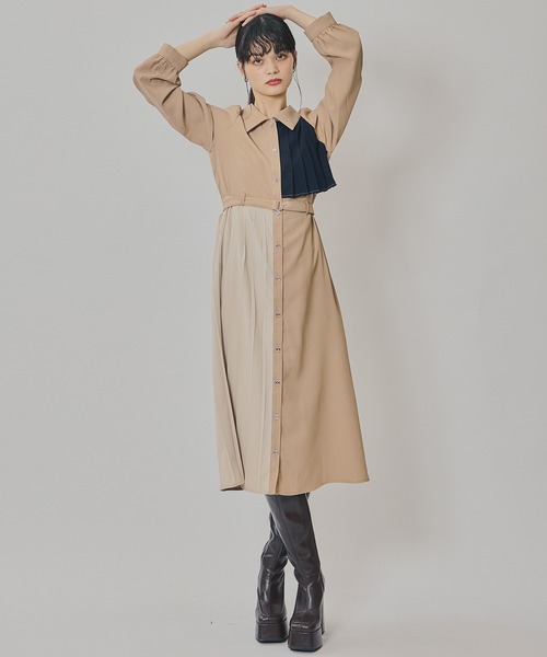 REDYAZEL(レディアゼル)の「カラーブロックパネルアシメプリーツワンピース(ワンピース・レディース・グレー/ネイビー/ブラウン・FREE)」の20枚目の写真