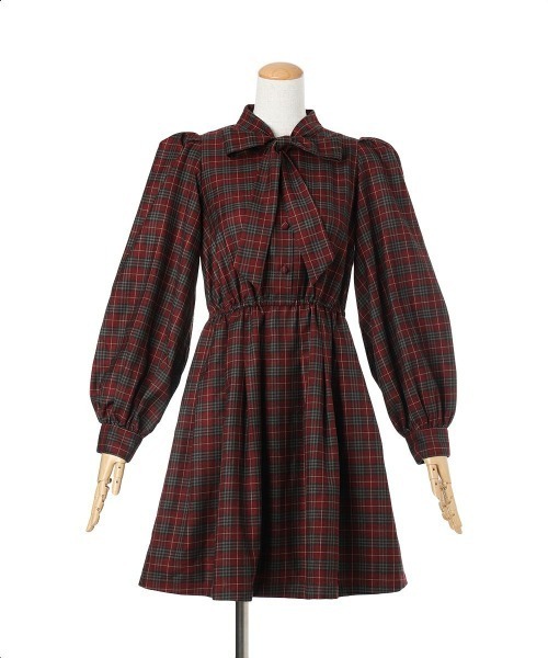 F i.n.t（フィント）の「ボリュームスリーブボウタイチェックワンピース（ワンピース・レディース・ブルー/レッド・FREE）」の18枚目の写真