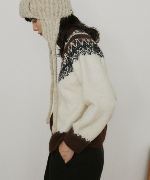 MERLOT（メルロー）の「ノルディッククルーネックカーディガン（カーディガン/ボレロ・レディース・ホワイト/ブラウン・FREE）」の15枚目の写真