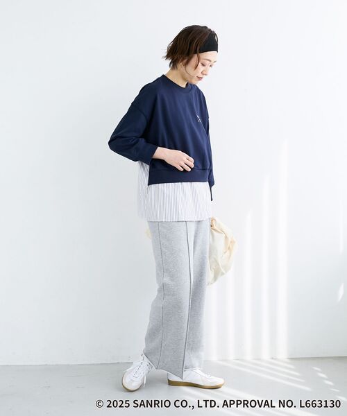 le.coeur blanc（ルクールブラン）の「【HELLO KITTY】刺繍ドッキングプルオーバー（Tシャツ/カットソー・レディース・グレー/ネイビー・38）」の3枚目の写真