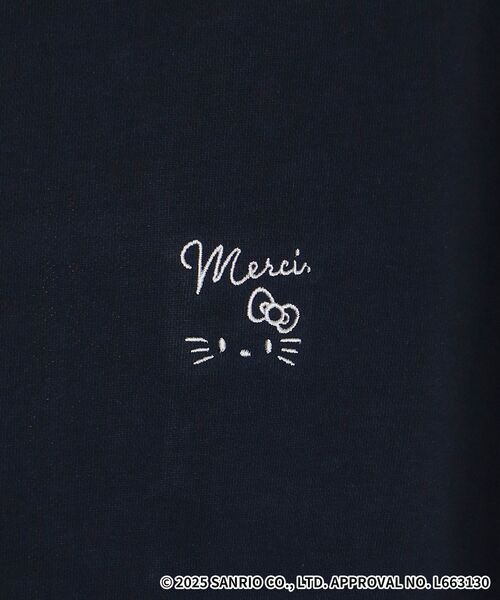 le.coeur blanc（ルクールブラン）の「【HELLO KITTY】刺繍ドッキングプルオーバー（Tシャツ/カットソー・レディース・グレー/ネイビー・38）」の4枚目の写真
