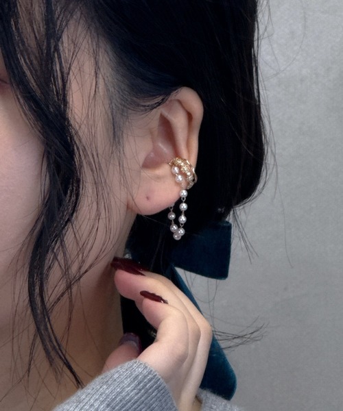 透かしフラワーチェーン付きイヤーカフ（イヤーカフ）｜Heartdance