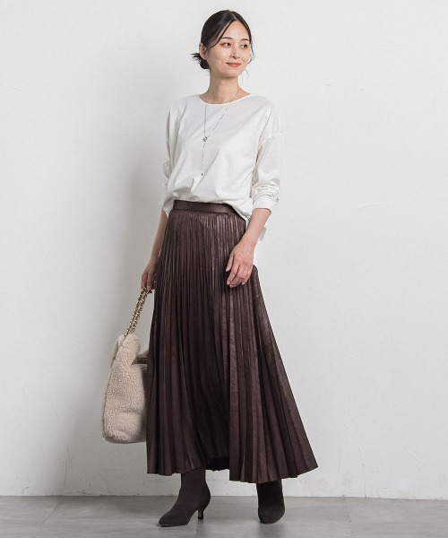 LAUTREAMONT(ロートレアモン)の「レザーライクサテンプリーツスカート≪洗える≫(スカート・レディース・ベージュ/ブラウン・7号/9号)」の7枚目の写真