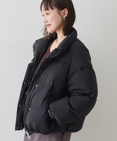美シルエット】スタンドカラーダウンジャケット | RIVE DROITE