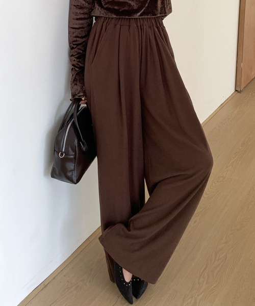 by LEGNA(バイレグナ)の「両面起毛ダブルタックワイドパンツ(その他パンツ・レディース・ブラック/ダークブラウン/ダークグレー/モカ・M-Regular/L-Regular/M-Short/L-Short)」の7枚目の写真