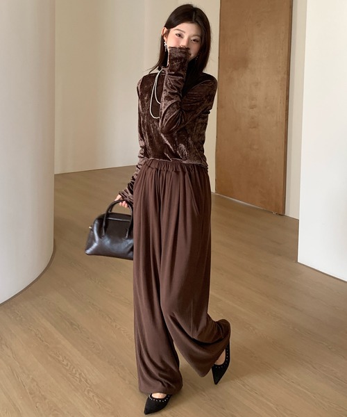 by LEGNA(バイレグナ)の「両面起毛ダブルタックワイドパンツ(その他パンツ・レディース・ブラック/ダークブラウン/ダークグレー/モカ・M-Regular/L-Regular/M-Short/L-Short)」の9枚目の写真
