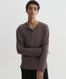 DNSR（ディーエヌエスアール）の「リブヘンリーネックロングスリーブモカ（Tシャツ/カットソー）」