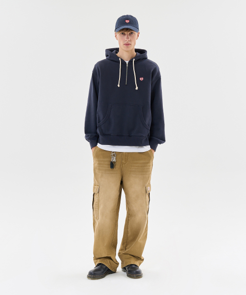 AECA(エイカ)の「AECA LOVE HALF ZIP UP HOODIE-NAVY(パーカー・レディース・その他・LARGE/X-LARGE/SMALL/MEDIUM)」の3枚目の写真