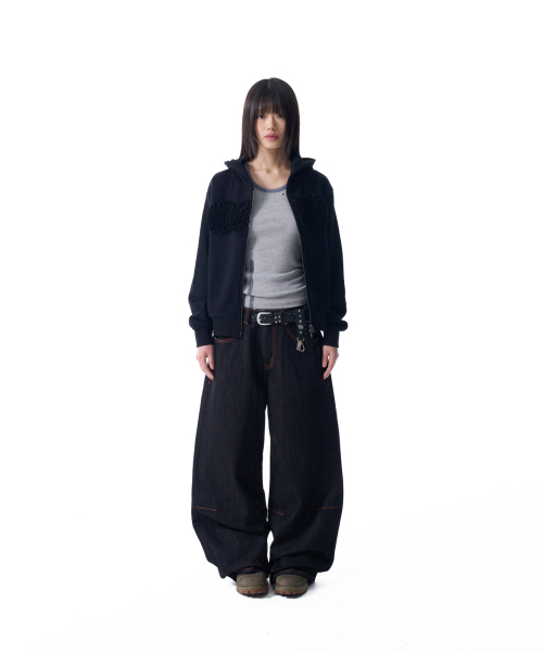 AAKAM（アーカム）の「ステッチデニムパンツ（ブラック）（デニムパンツ・レディース・その他・1/2）」の4枚目の写真