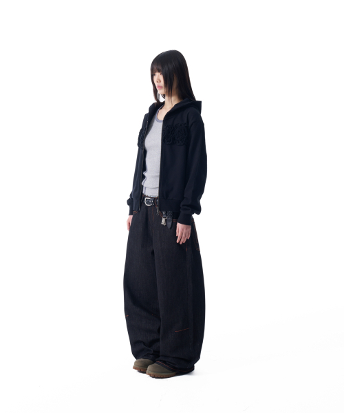 AAKAM（アーカム）の「ステッチデニムパンツ（ブラック）（デニムパンツ・レディース・その他・1/2）」の5枚目の写真