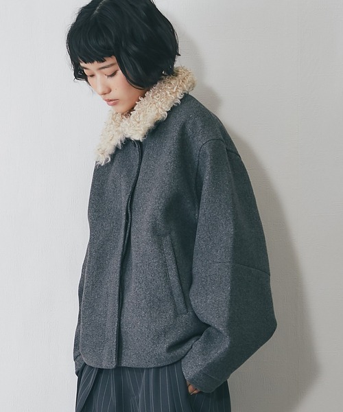 2WAYフェイクウール襟プードルファーショートジャケット（ブルゾン
