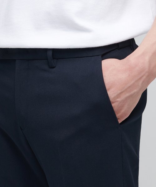 MUSINSA STANDARD（ムシンサスタンダード）の「軽量スキニー隠しバンディングクロップドスラックス[ネイビー]（スラックス・メンズ・その他・30/26/27/28/29）」の4枚目の写真