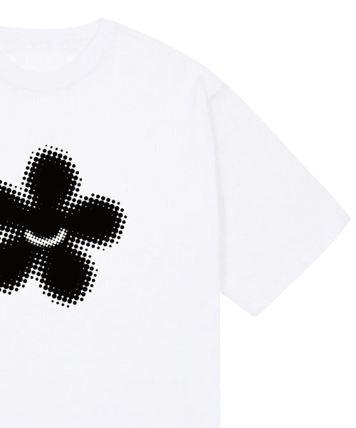 GRAVER（グレーバー）の「[ユニセックス]シルエットフラワースマイル半袖Tシャツ_ホワイト（Tシャツ/カットソー・レディース・ホワイト・X-LARGE/SMALL/MEDIUM/LARGE）」の5枚目の写真
