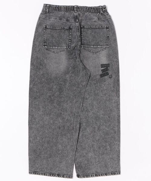 WORLD WIDE LOVE!(ワールドワイドラブ)の「ワイドストレートパンツ(デニムパンツ・レディース・グレー/ネイビー・1)」の15枚目の写真
